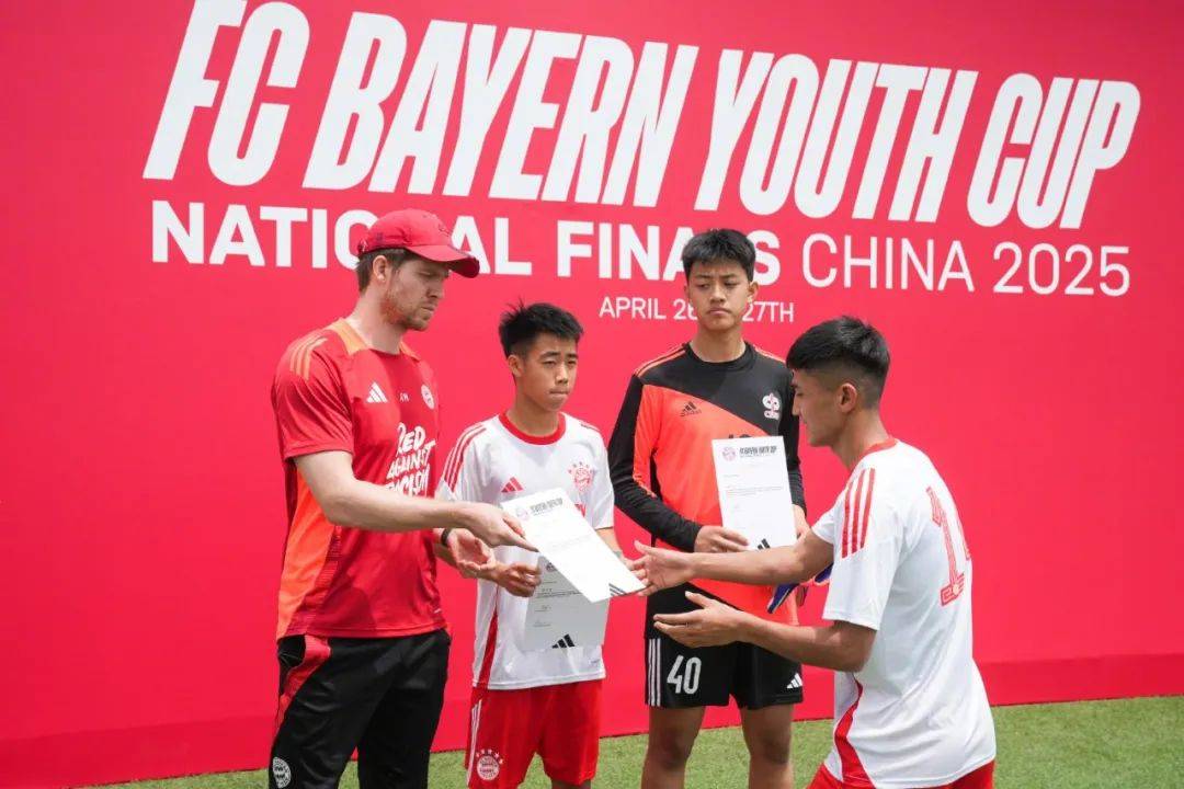 -包含中国球队霸气出征，国际赛场连连获胜的词条