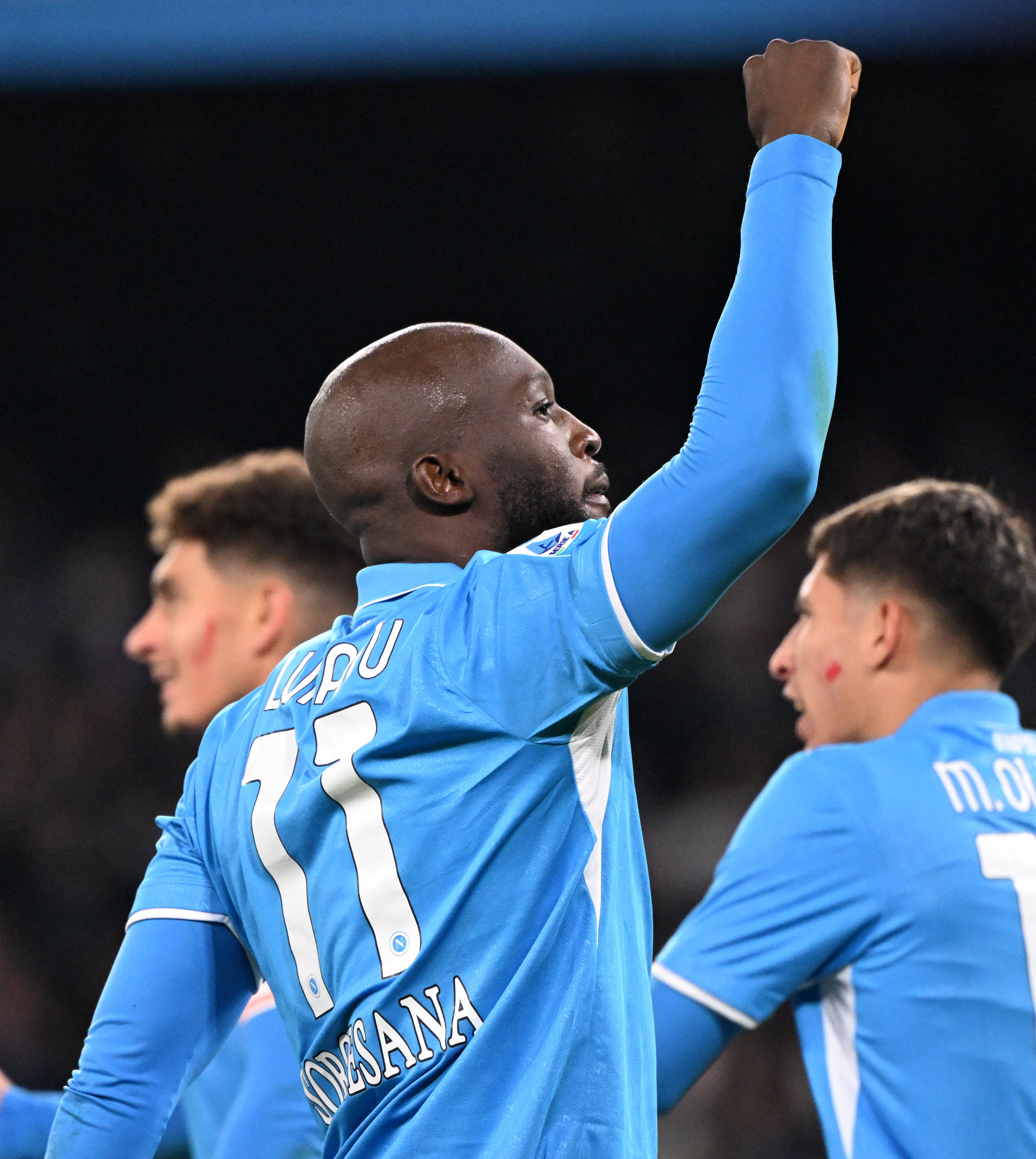 罗马队在比赛中取得三分，继续向前迈进