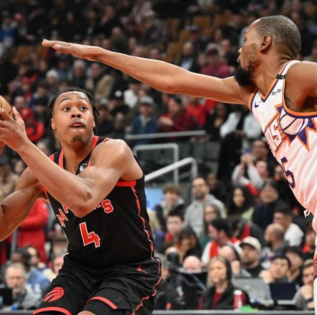 猛龙队员连番进攻，力克对手的简单介绍