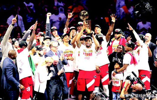 九游体育网页版入口-斯洛伐克队奋勇拼搏，欧预赛夺冠机会不容忽视