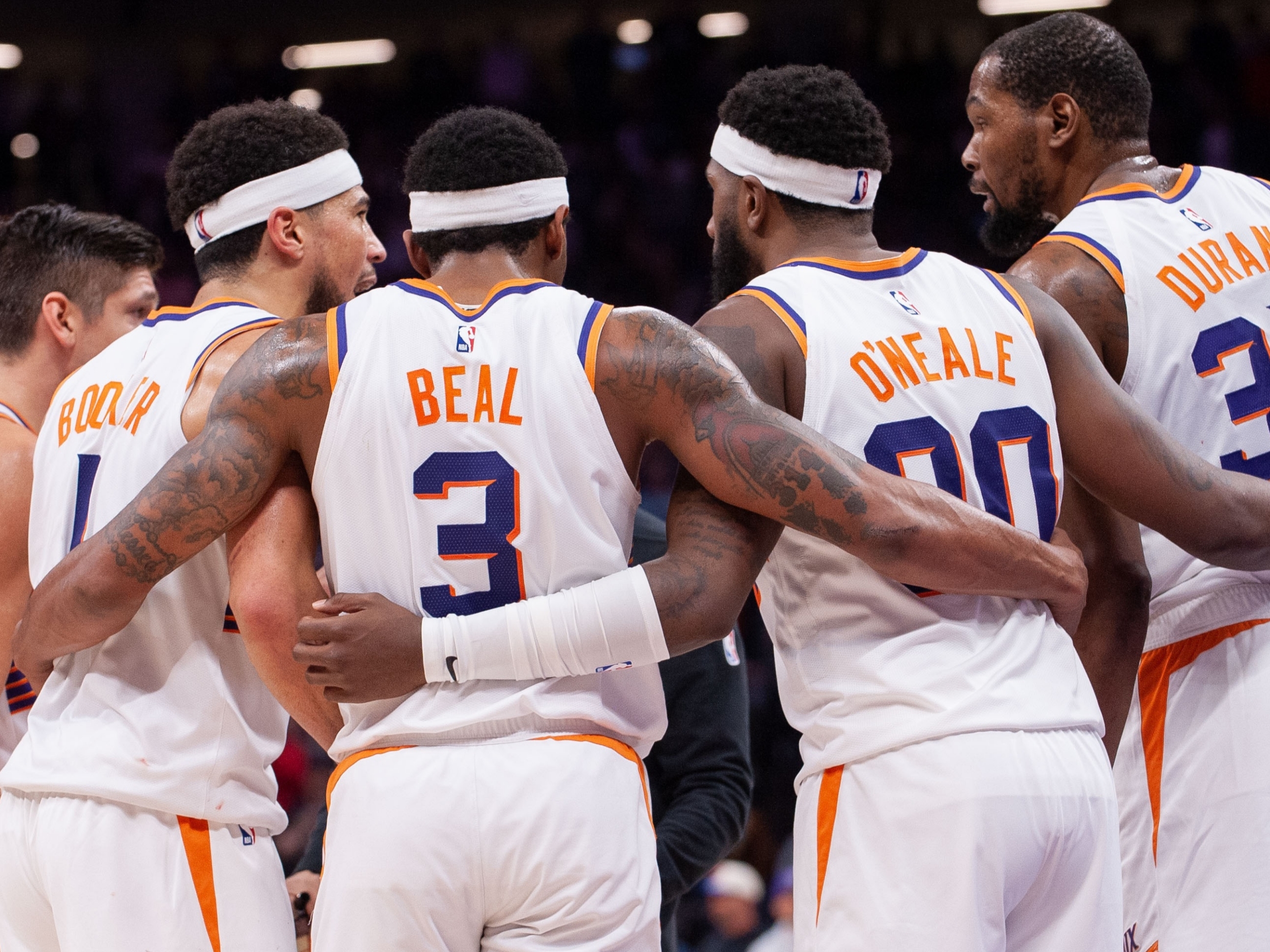 九游体育官网入口-关于太阳客场力克独行侠，球队整体表现出色赢得比赛的信息