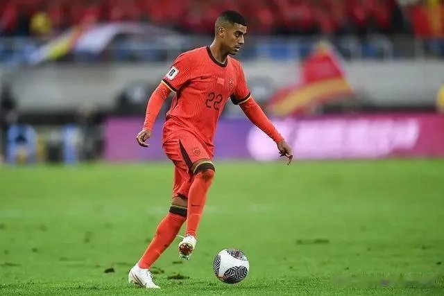 包含湖南全队发威，团结一致力压对手取得胜利的词条