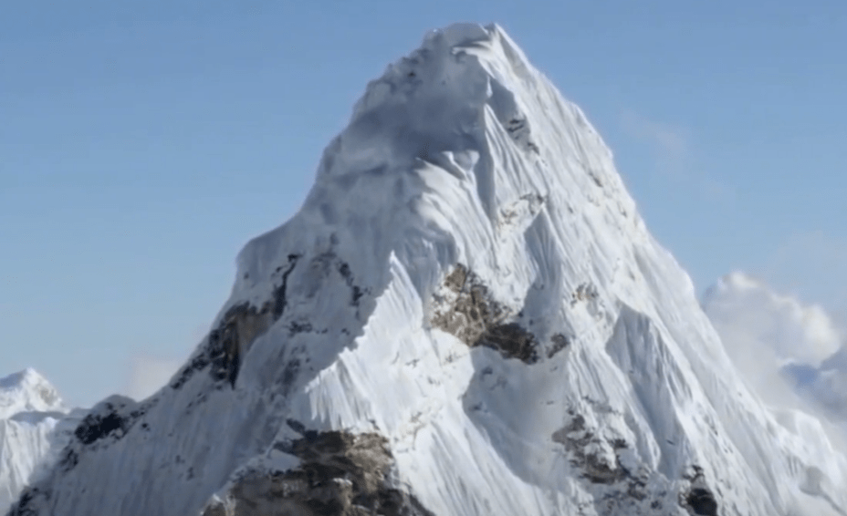 逆袭成功！球队临场发挥，化危为机的简单介绍