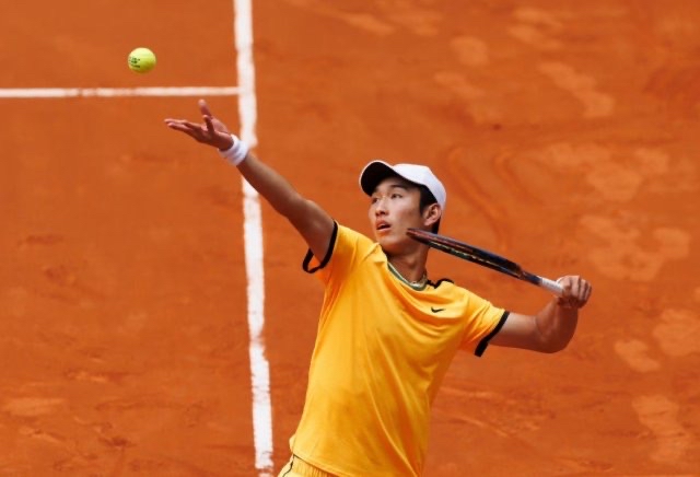 波尔多俱乐部战胜对手，取得胜利