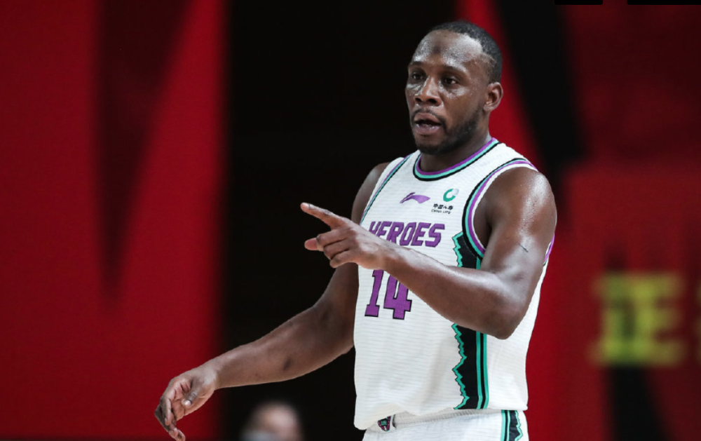 -沃尔夫斯堡悍然逆袭！主场连胜收官的简单介绍