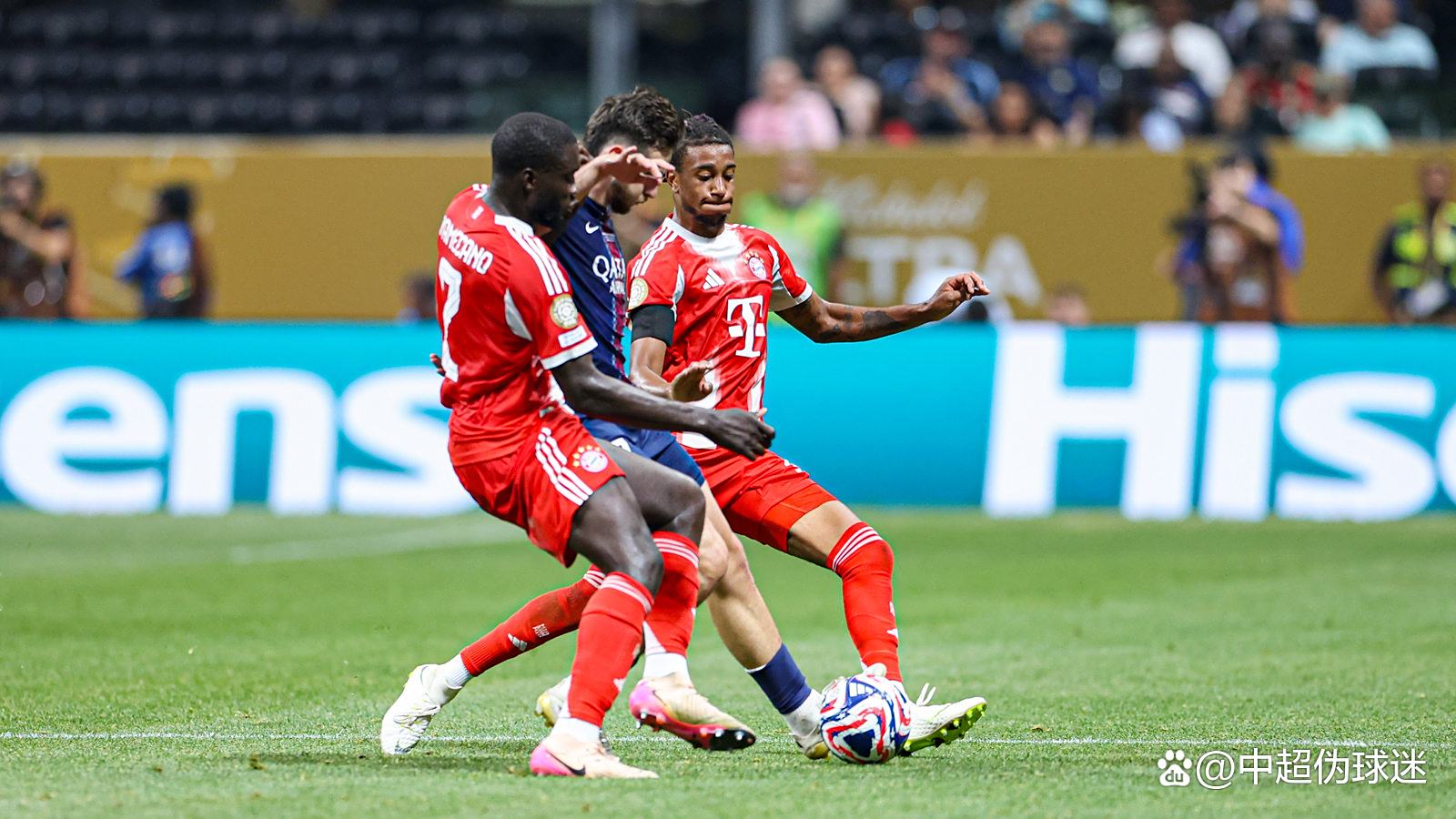 阿贾克斯出人意料淘汰拜仁,晋级四强 阿贾克斯出人意料淘汰拜仁,晋级四强