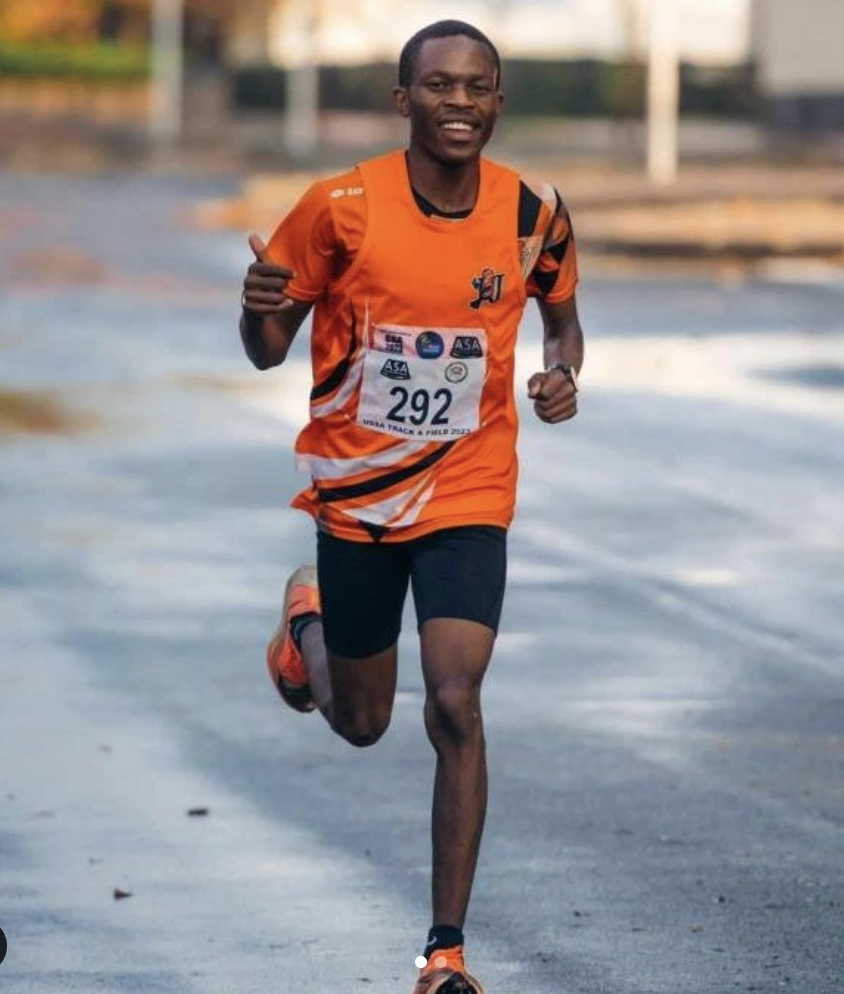 包含南非田径队员表现夺目，夺冠势在必行！的词条