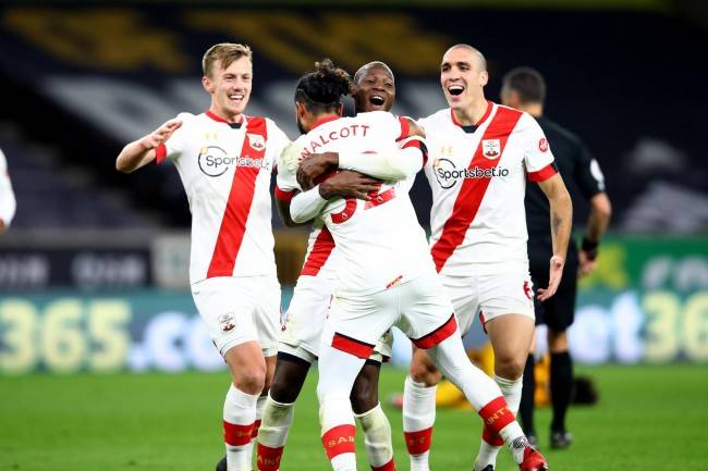 南安普顿逆袭，终结连败走势