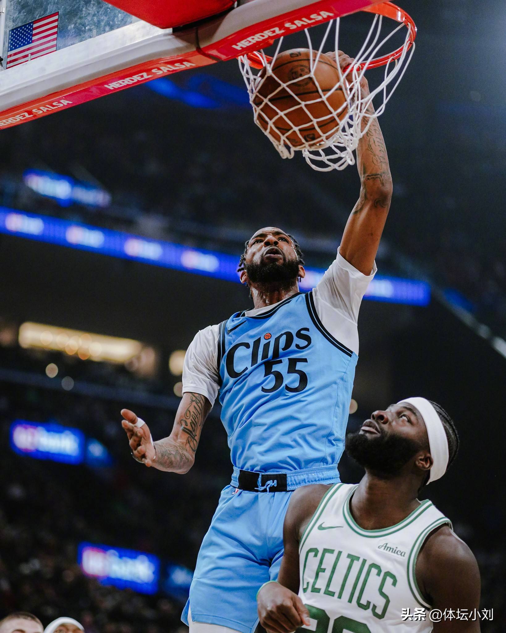 九游体育入口-快船逆转太阳，雷纳德火力全开贡献40分