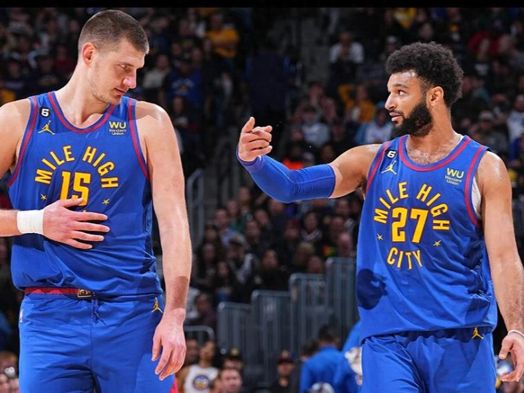 九游体育官方入口-包含精彩对决！双方球队争夺荣誉无惧挑战的词条